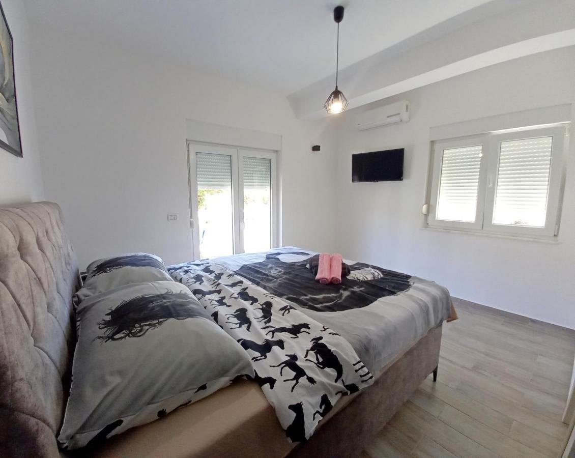 Holiday House Kazali, Medulin Luaran gambar